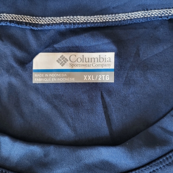 Columbia Men's Short Sleeve Tee in Blue - Picture 4 of 5